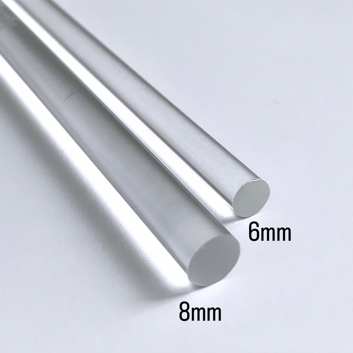 アクリル支柱6mmと8mm